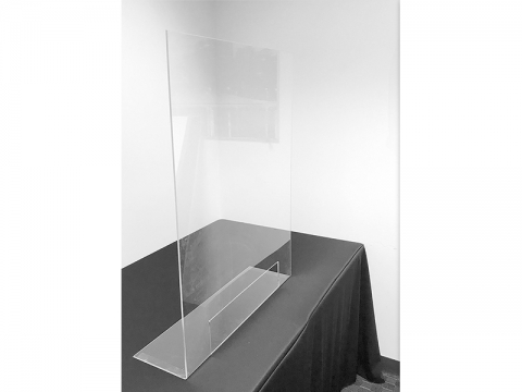 Clear Acrylic Bent Foot Partition 30" x 36" with 10" x 20" Opening Live Shot