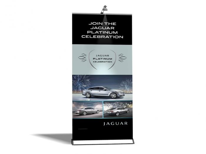 Expand QuickScreen 3 Retractable Banner Stand 39in Wide with Graphic and Light
