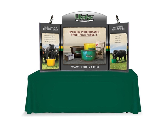 ShowMax Self-Packing Tabletop Display with Graphics