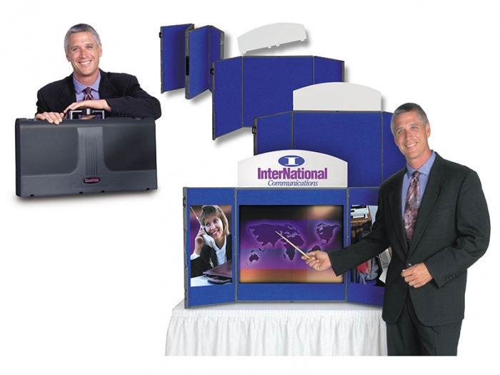 ShowStyle Briefcase Tabletop Display Set-up